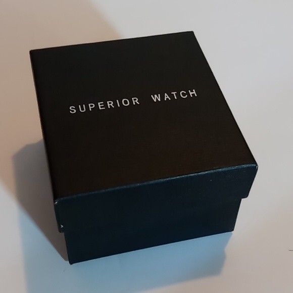 Black faced unisex watch NIB - Picture 4 of 4